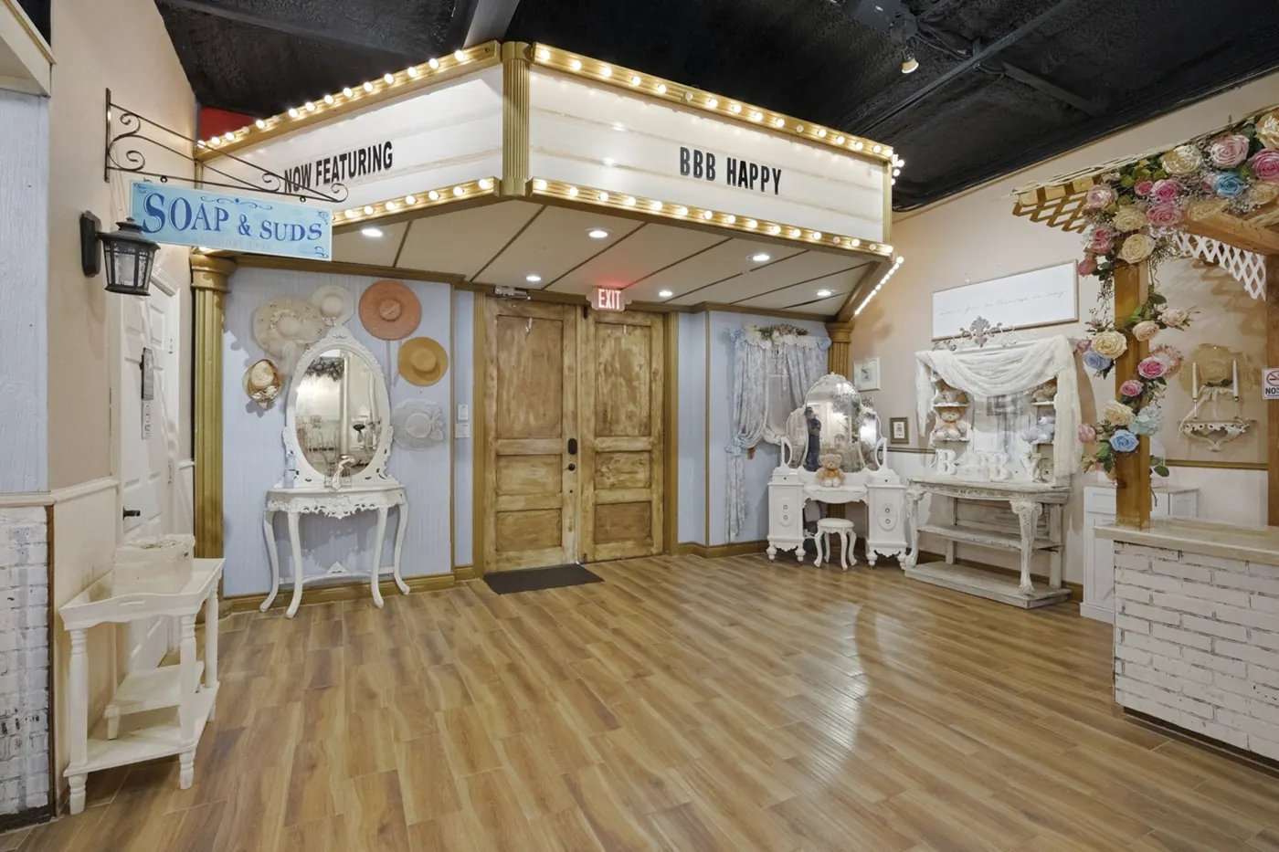 Turnkey Event Venue with Two Furnished Halls on the US-83 Frontage, Alamo TX in Alamo, TX - photo 7
